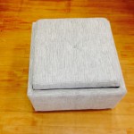 Upholstery-cleaning-Everett